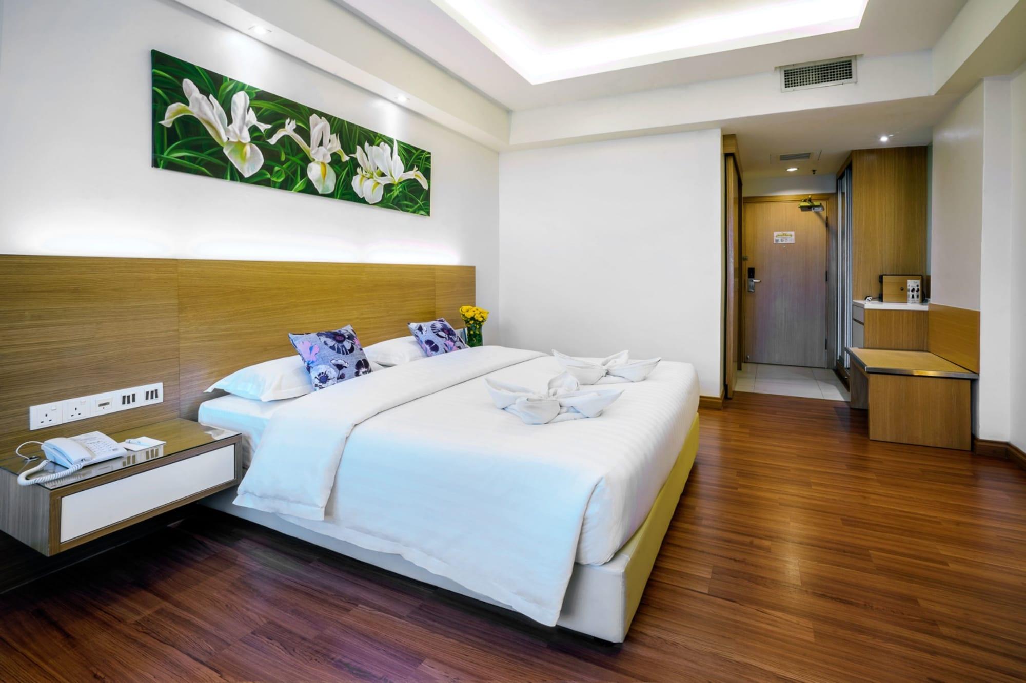 Crystal Crown Hotel Petaling Jaya Buitenkant foto