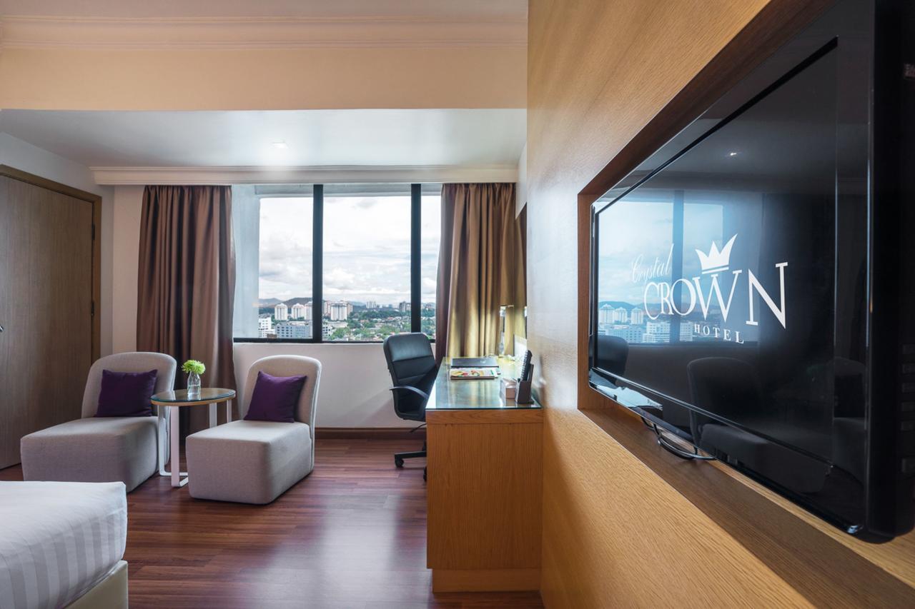 Crystal Crown Hotel Petaling Jaya Buitenkant foto